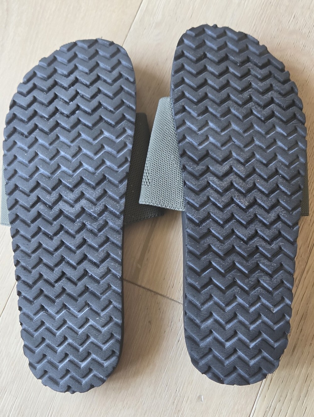 Nordstrom MSMILES Men's Knit Slide Sandals Olive Green Size 11 NEW - Picture 6 of 9